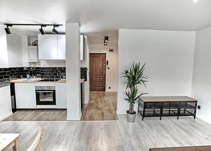 Akademia Appartement *